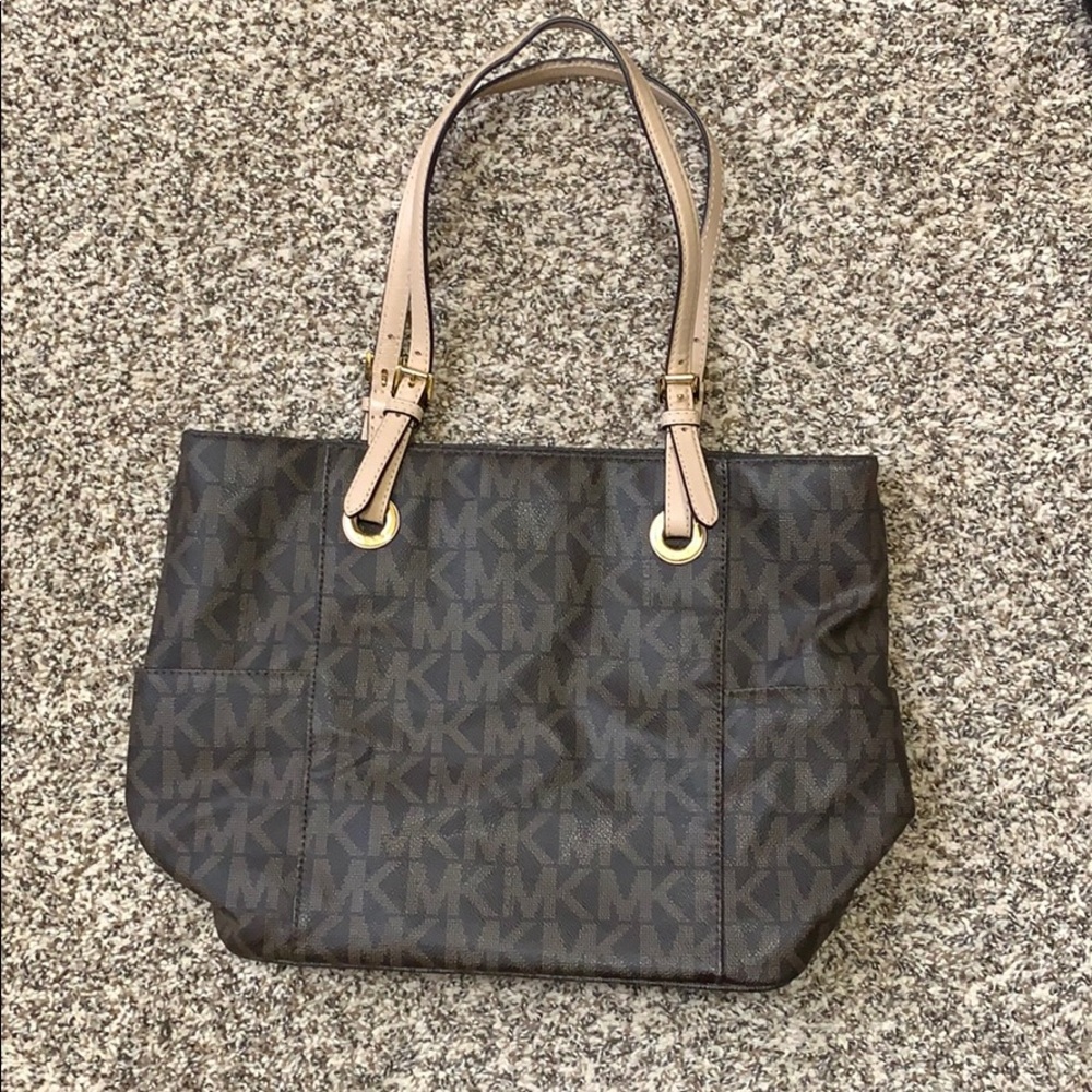 Michael Kors purse